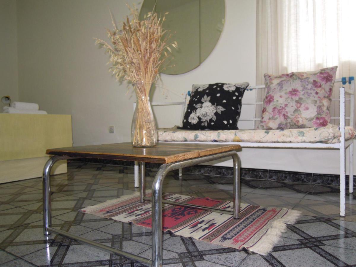 Angie'S Shared Villa Tam Тирана Екстериор снимка